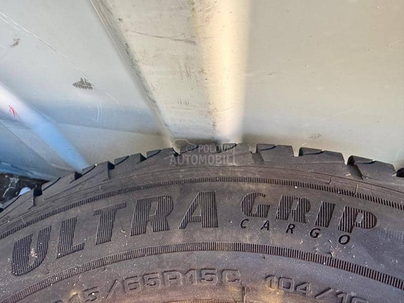 Goodyear 6.5/65 R16 Zimska