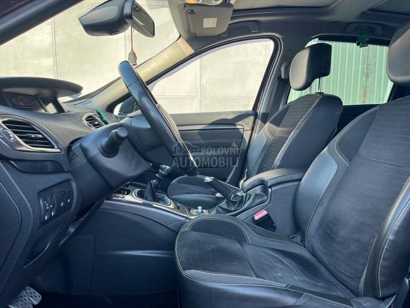 Renault Scenic 1.5 Dci XMOD BOSE