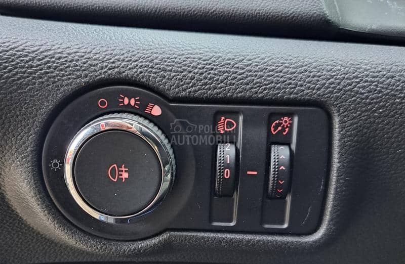 Opel Astra J 1.4 P-O-G-L-E-D-A-J