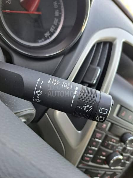 Opel Astra J 1.4 P-O-G-L-E-D-A-J