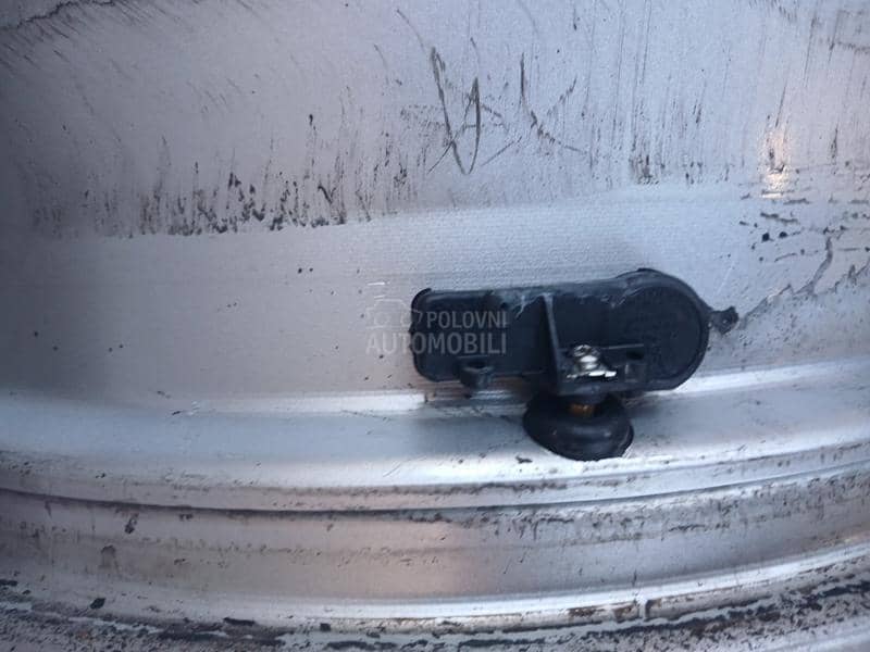 Aluminijumske felne  17" 5 x 114.3