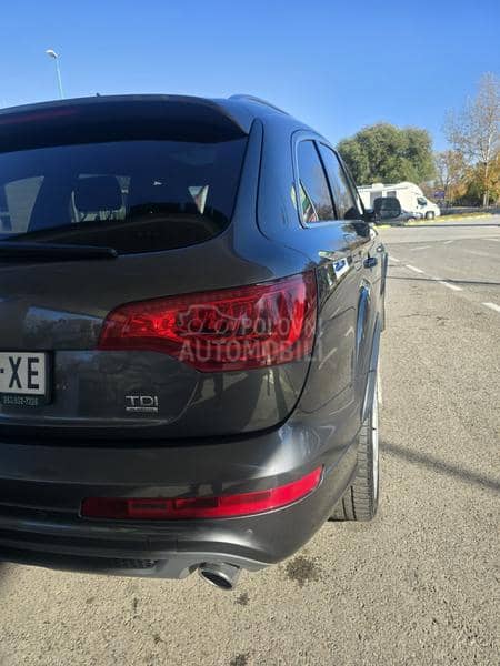 Audi Q7 S line  8brz