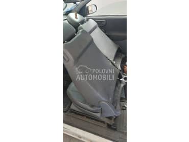 sedišta 3v za Opel Corsa C od 2000. do 2006. god.