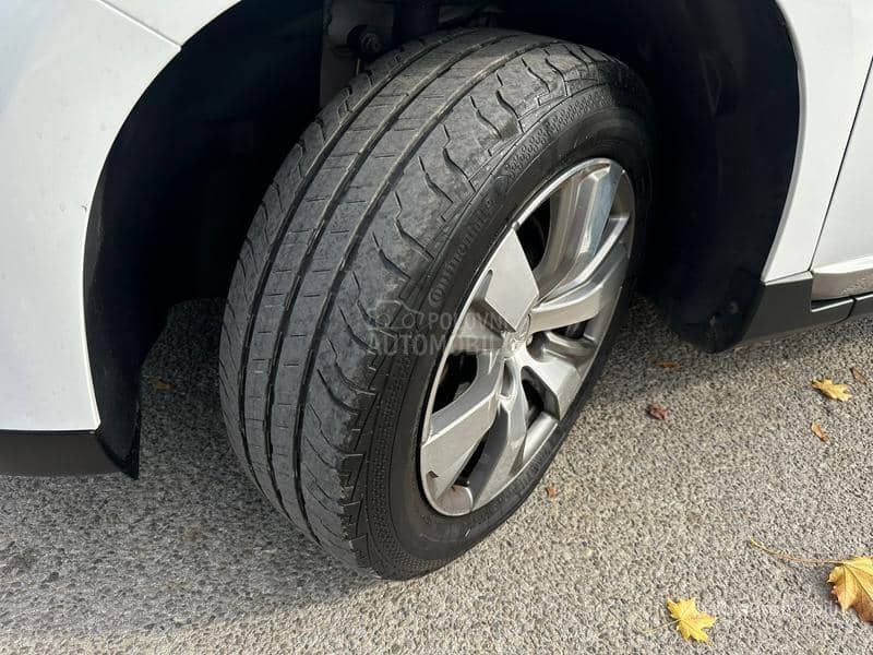 Peugeot 2008 1.2 Puretech Led Nav