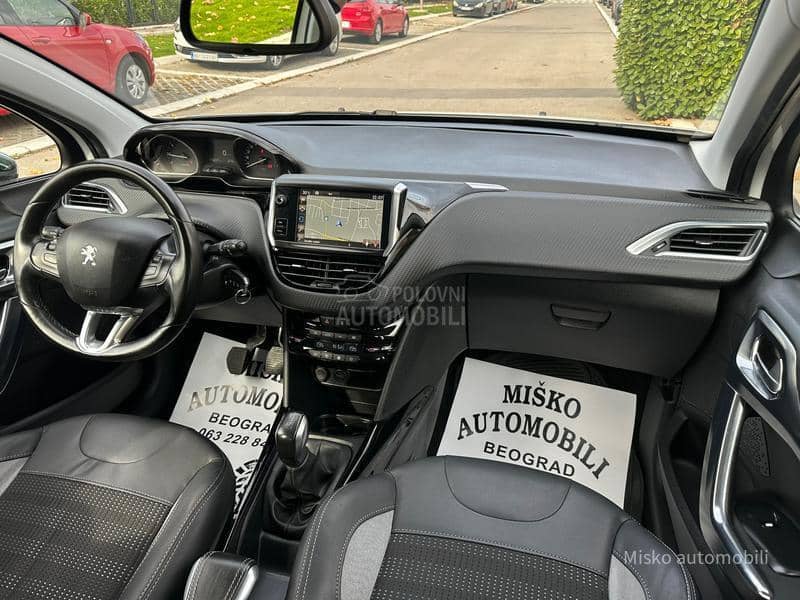 Peugeot 2008 1.2 Puretech Led Nav