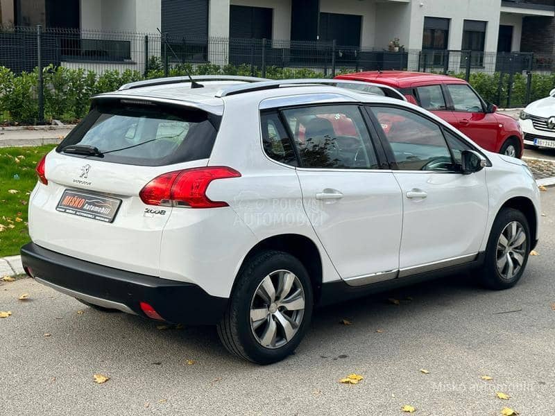 Peugeot 2008 1.2 Puretech Led Nav