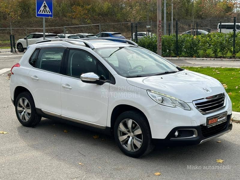 Peugeot 2008 1.2 Puretech Led Nav