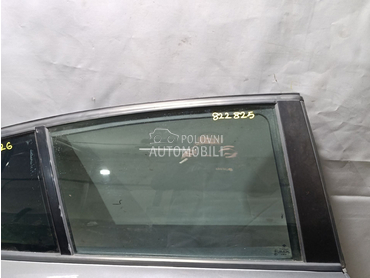 STAKLO za BMW Serija 1