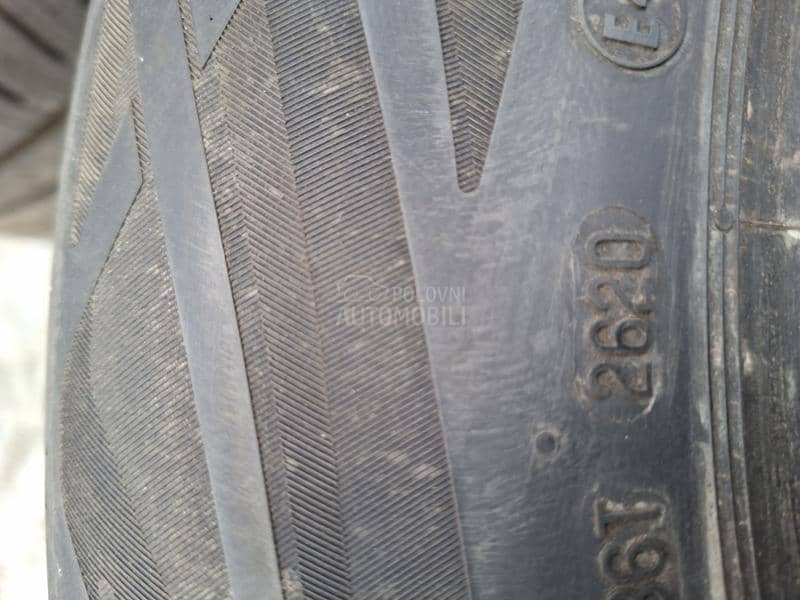 Continental 215/65 R17 Letnja
