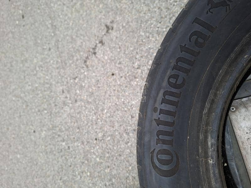 Continental 215/65 R17 Letnja