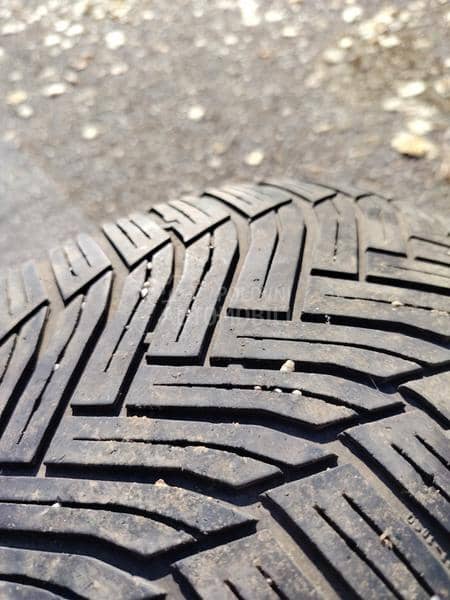 Michelin 215/60 R16 Zimska