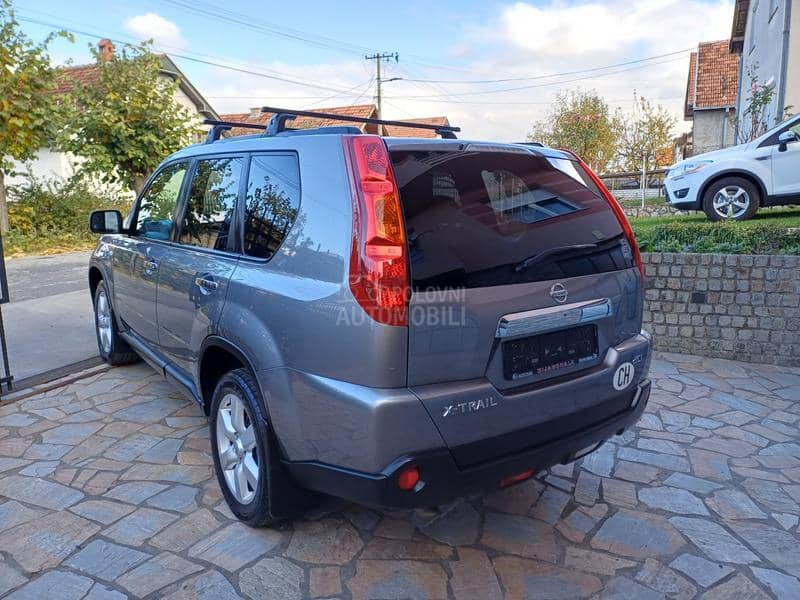 Nissan X-Trail 2.0 / 4X4 / CH