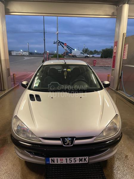 Peugeot 206 