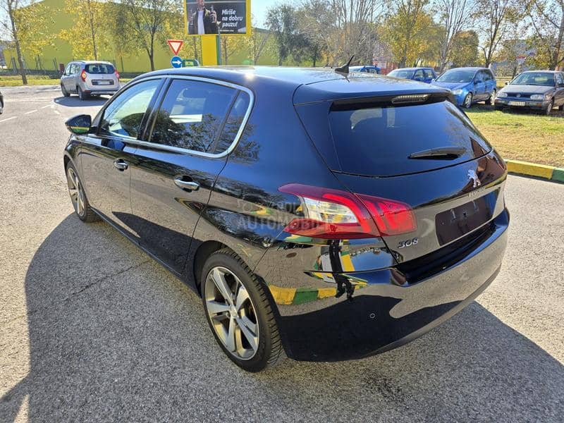 Peugeot 308 1,6i ALLURE