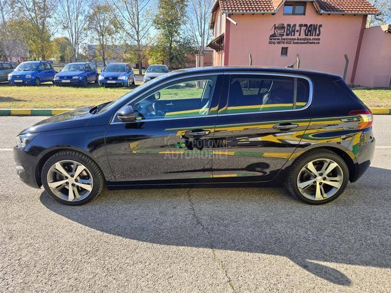 Peugeot 308 1,6i ALLURE