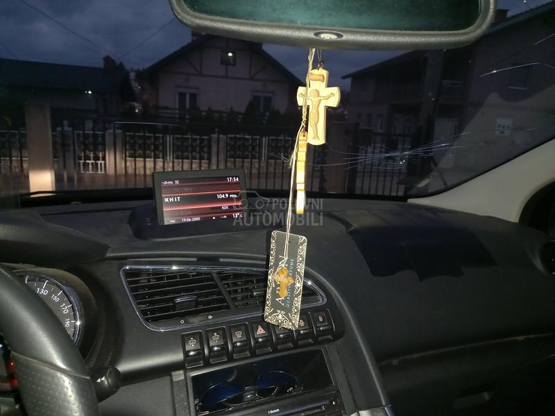 Peugeot 3008 1.6 e-HDI