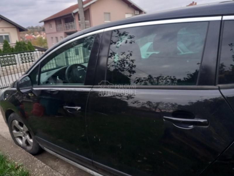 Peugeot 3008 1.6 e-HDI