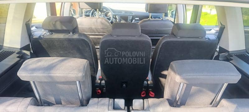 Volkswagen Touran R line