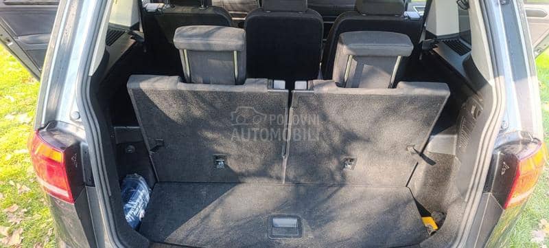 Volkswagen Touran R line