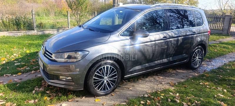 Volkswagen Touran R line