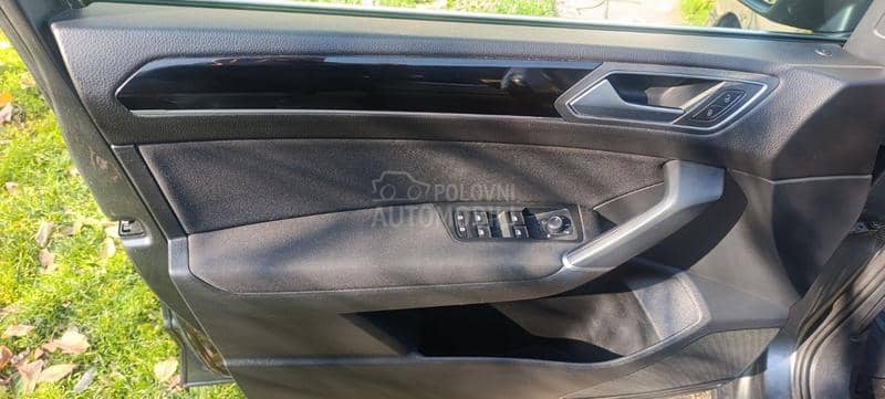 Volkswagen Touran R line