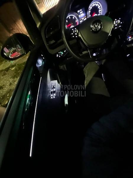 Volkswagen Touran R line