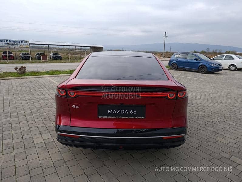 Mazda 6e TAKUMI PLUS