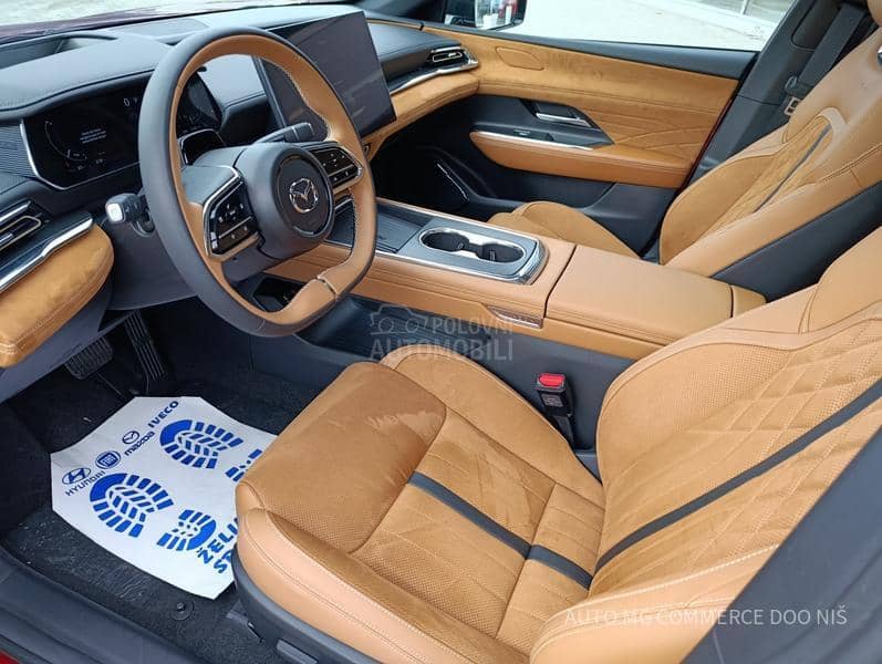 Mazda 6e TAKUMI PLUS