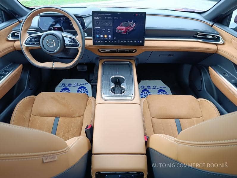 Mazda 6e TAKUMI PLUS