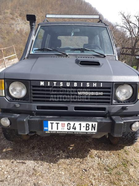 Mitsubishi Pajero 