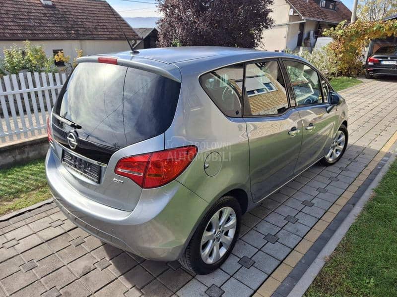 Opel Meriva 1.7 cdti cosmo