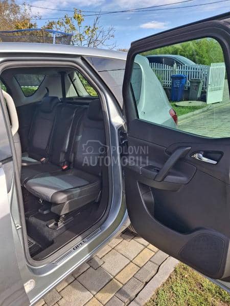 Opel Meriva 1.7 cdti cosmo