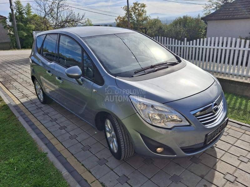 Opel Meriva 1.7 cdti cosmo