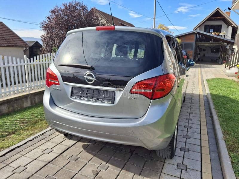 Opel Meriva 1.7 cdti cosmo
