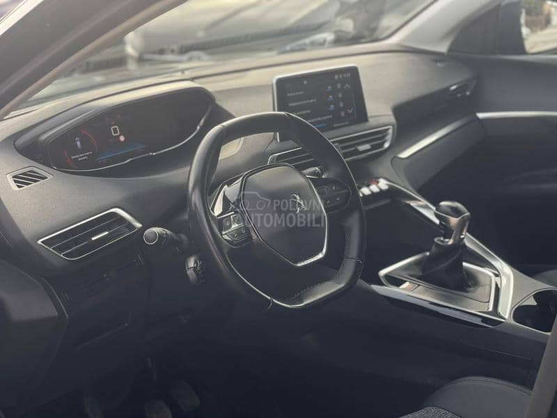 Peugeot 3008 1.5 HDI Allure 8mm