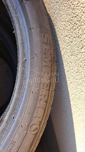 Semperit 255/35 R19 Letnja