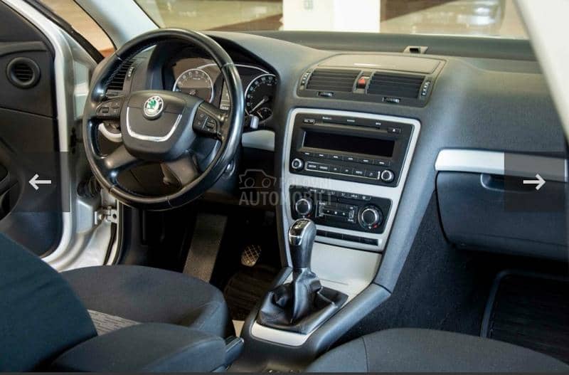 Radio, CD player, multimedija