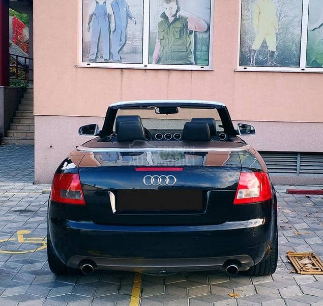 Audi A4 3.0 is atmosferac V6