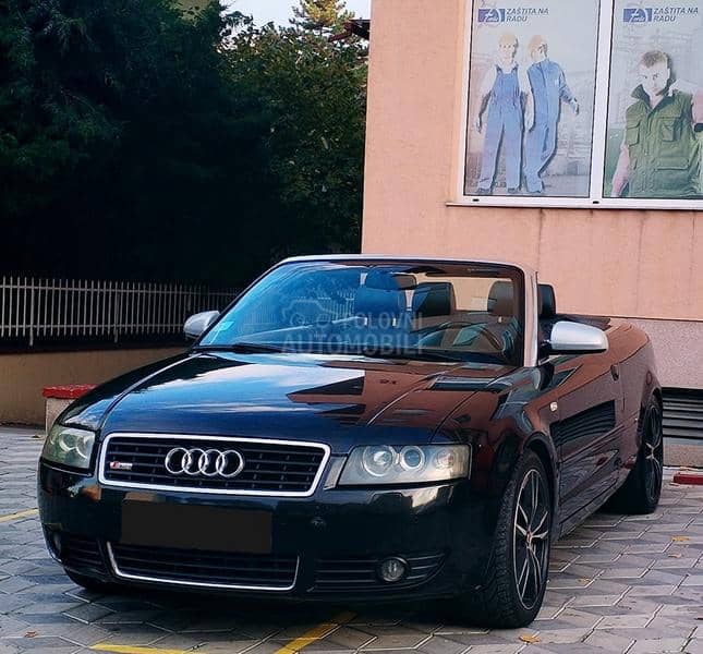 Audi A4 3.0 is atmosferac V6