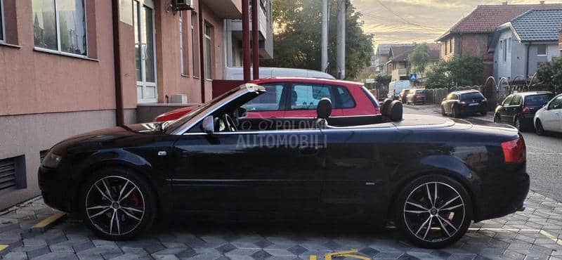 Audi A4 3.0 is atmosferac V6