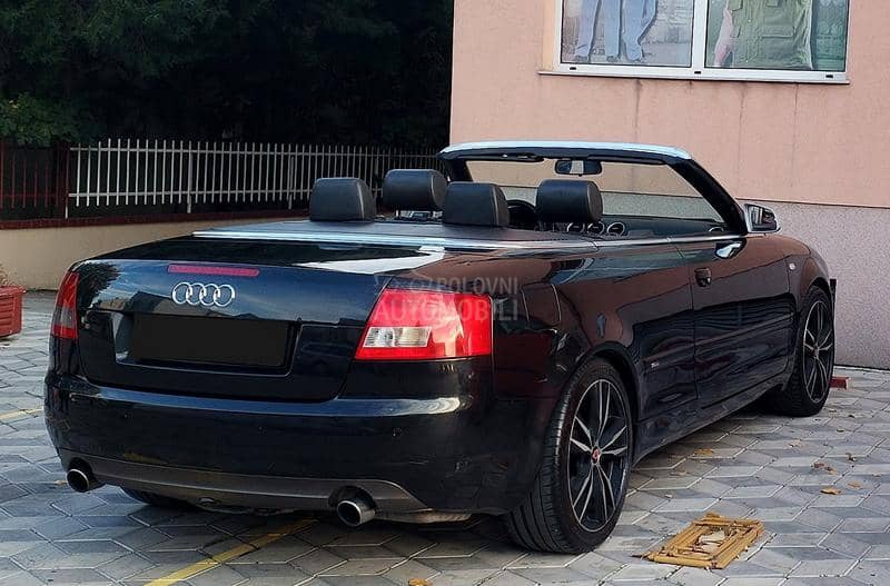 Audi A4 3.0 is atmosferac V6