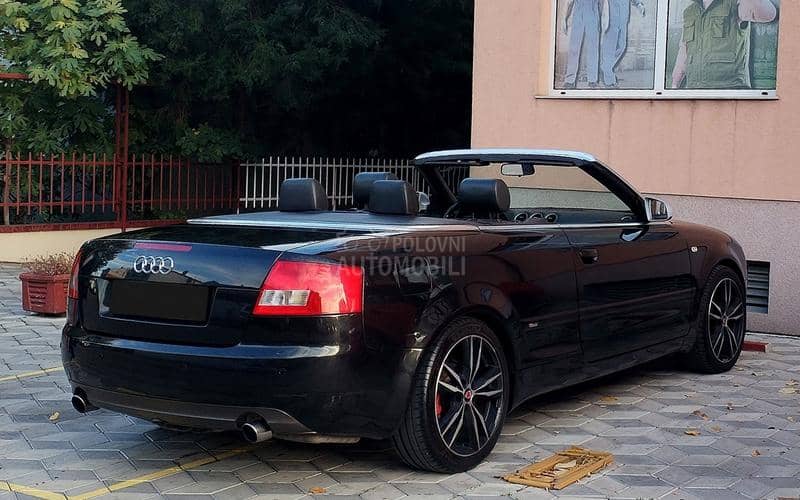 Audi A4 3.0 is atmosferac V6