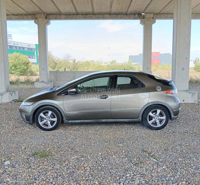 Honda Civic 1.4 PE SPORT