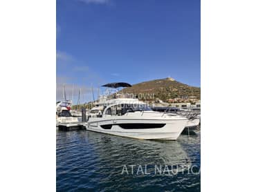 Beneteau Antares 11 Fly