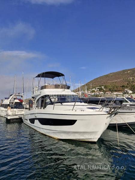 Beneteau Antares 11 Fly