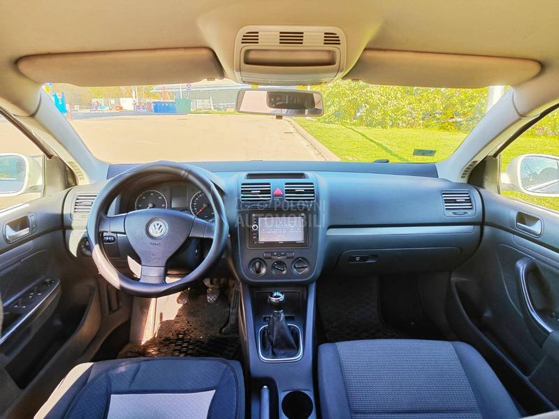 Volkswagen Golf 5 1.9 tdi