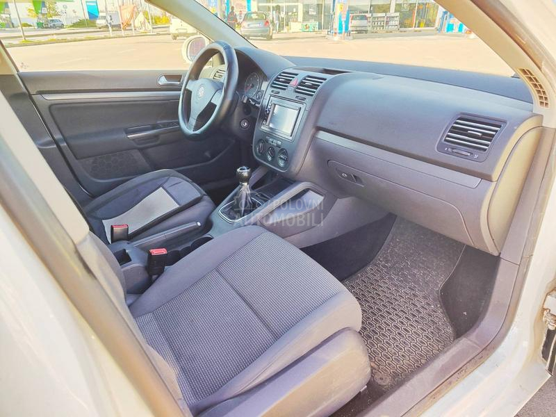 Volkswagen Golf 5 1.9 tdi