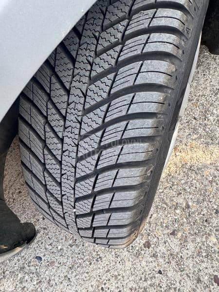 Volkswagen Golf 5 1.9tdi