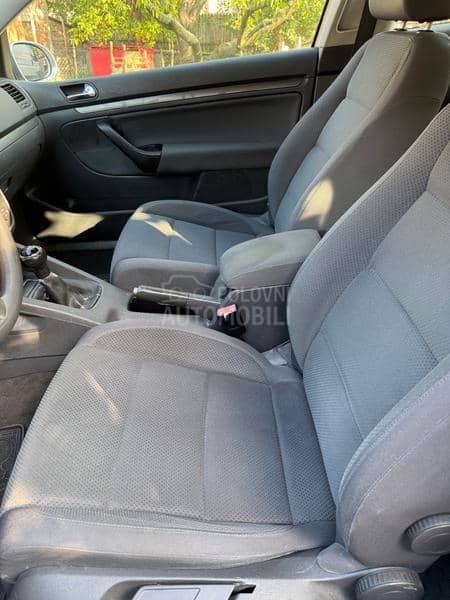 Volkswagen Golf 5 1.9tdi