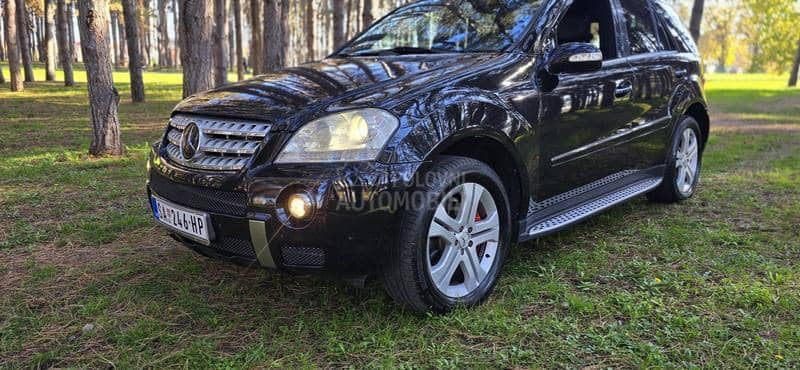 Mercedes Benz ML 320 AMG 4MATIC
